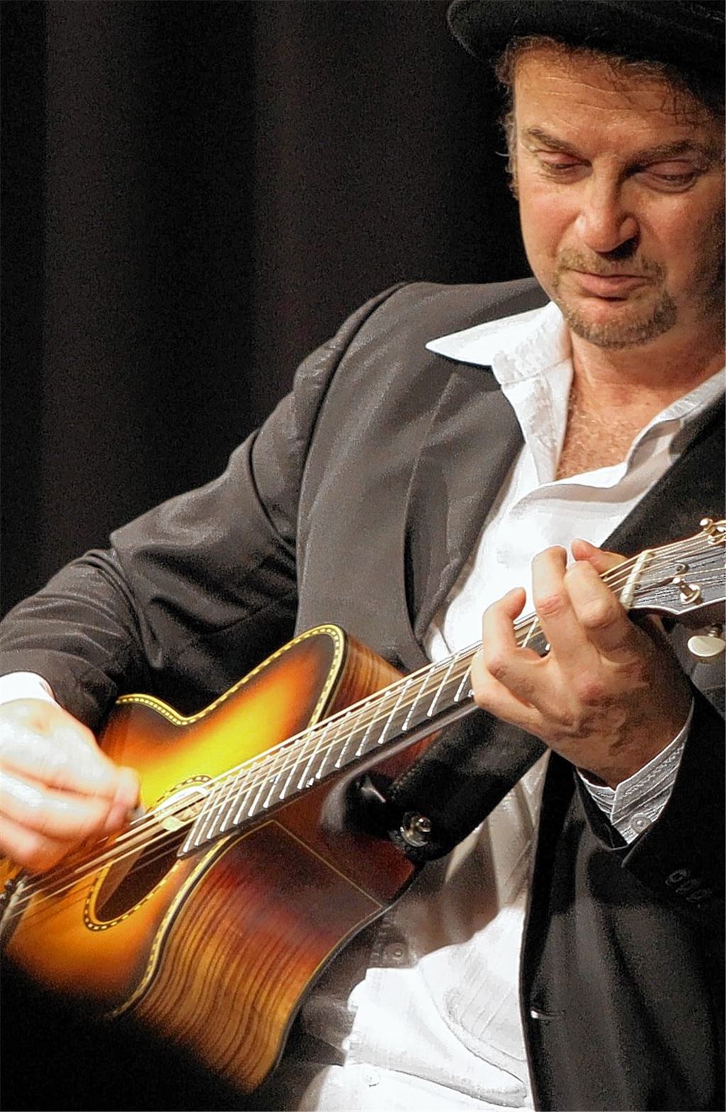 Pat Fritz kommt in den Mühlehof.