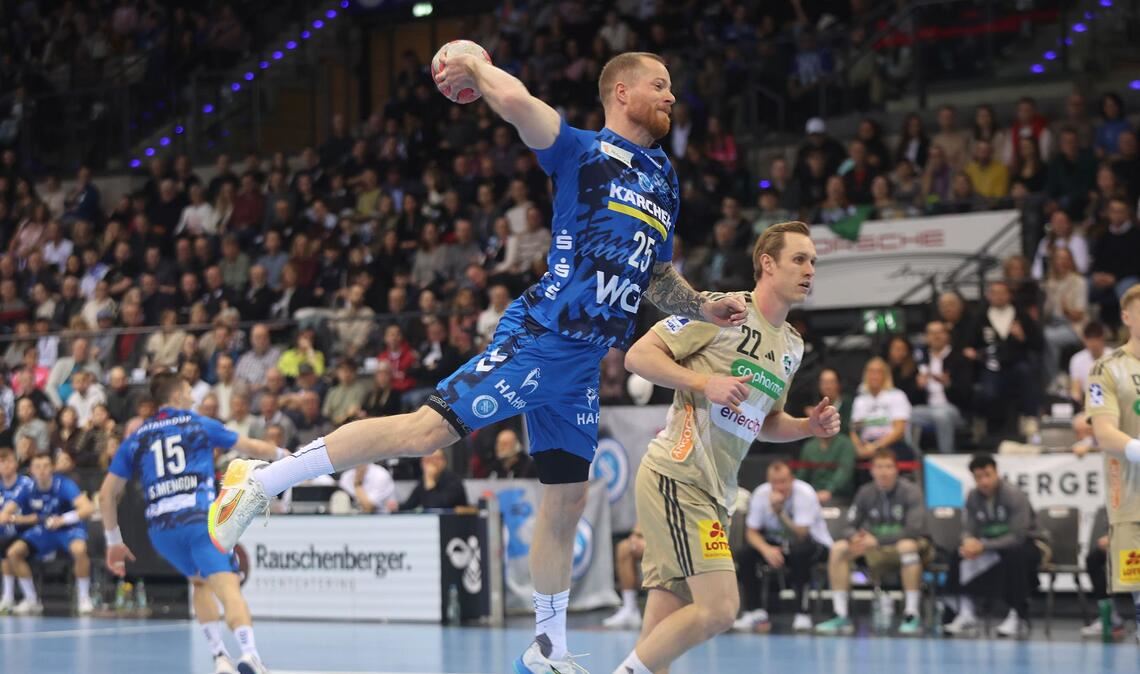 Patrick Zieker eiskalt im Abschluss.