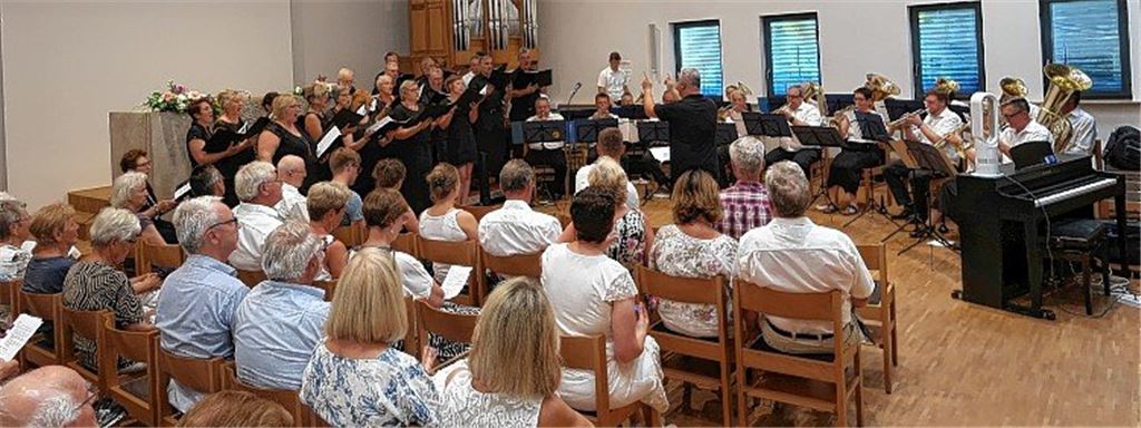 Chöre bauen auf musikalische Weise Brücken