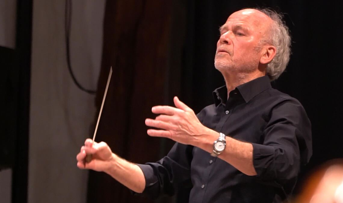 Peter Wallinger leitet die Musikreihen „Musikalischer Sommer“ und „MühlackerConcerto“. Foto: Archiv