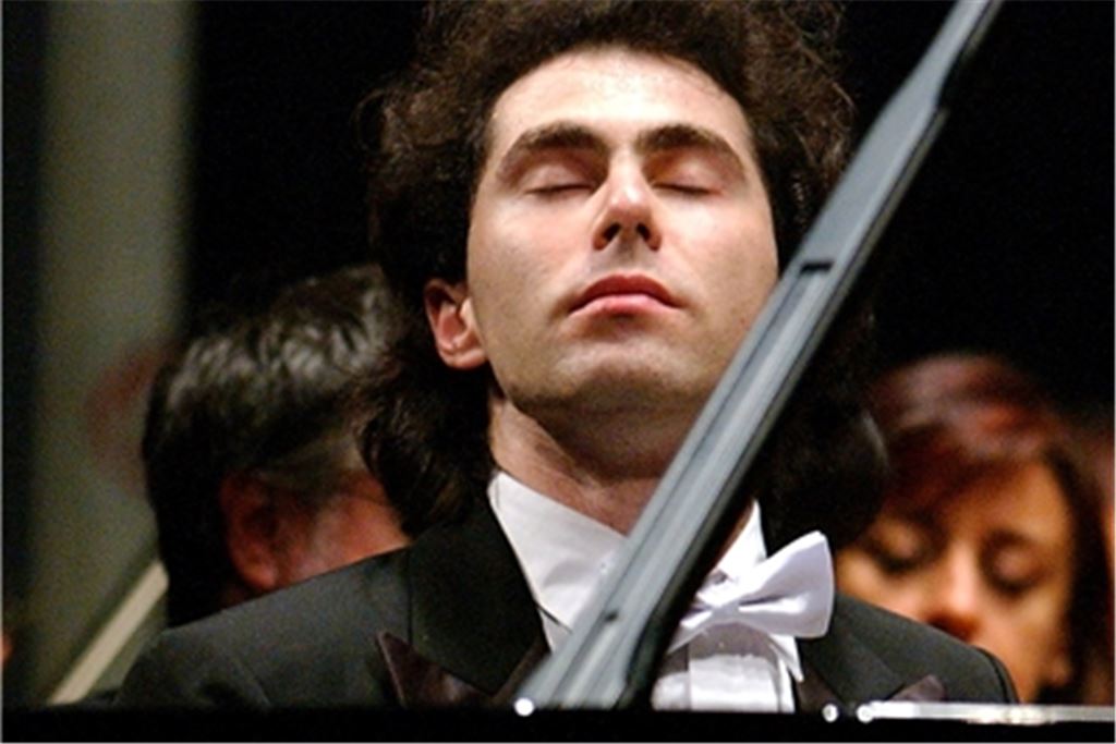 Pianist Boris Feiner tritt im Eröffnungskonzert mit Anna Meipariani auf. Foto: privat