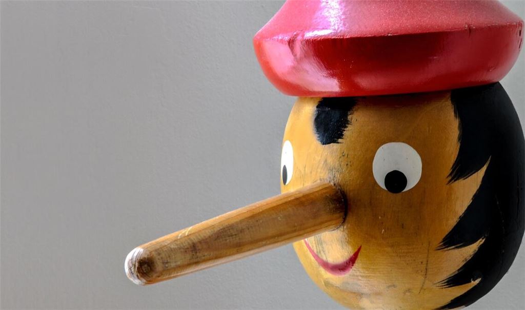 Pinocchio-Effekt: Die Nase entlarvt Lügner besser als jeder Lügendetektor.