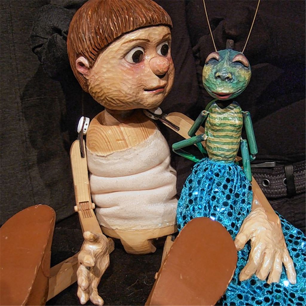 Pinocchio erlebt Abenteuer.