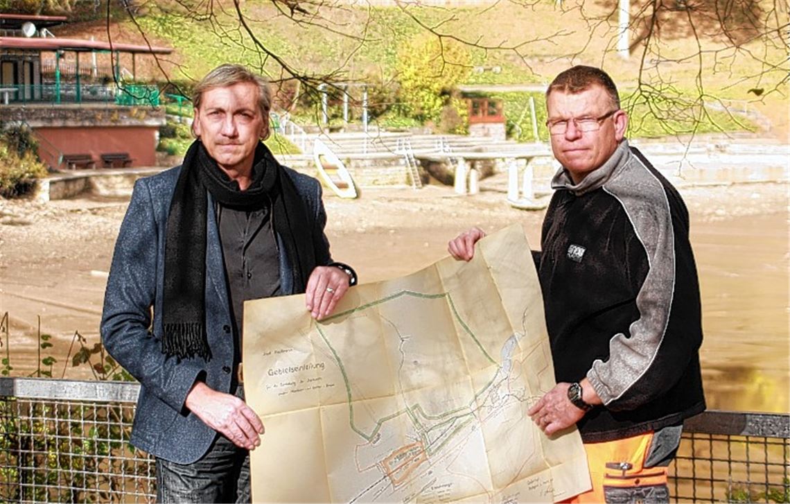 Planen den Notfall: Karl Velte (li.) und der Maulbronner Bauhofleiter Manfred Bohn. 