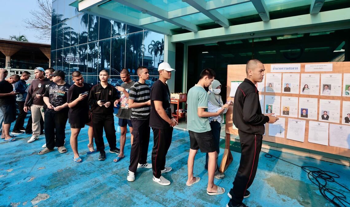 Politische Beobachter bezeichneten die Wahl als die bedeutendste in der Geschichte des Landes.
