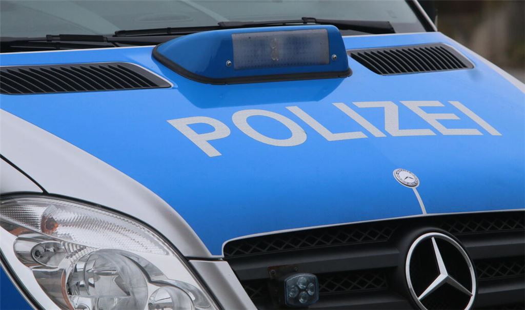 Polizei erwischt 17-Jährigen, der eine Tankstelle überfallen und dabei mit einem Messer gedroht haben soll. Foto: Archiv