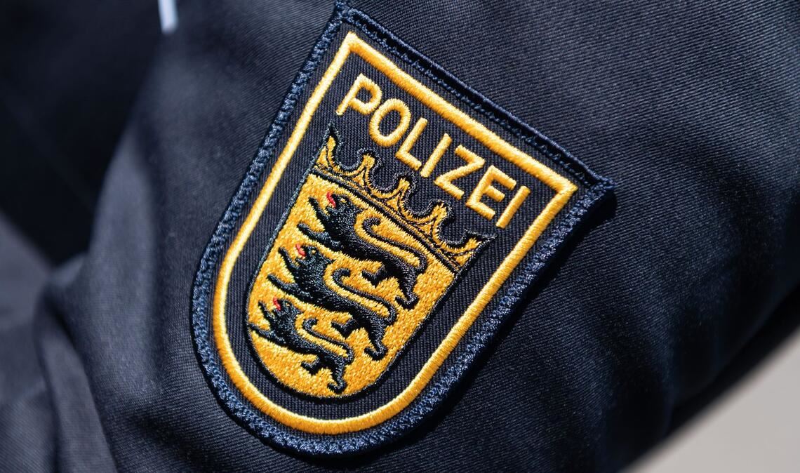 Polizeibeamte wurden bedrängt (Symbolbild).