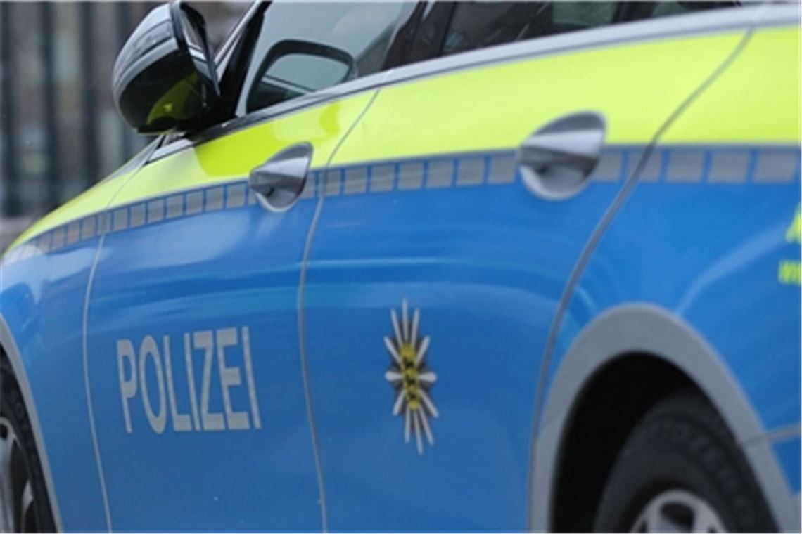 Randalierer verletzt Polizeibeamtin Polizistin wird bei einem Einsatz in der Bahnhofsunterführung in Pforzheim verletzt. Foto: Archiv