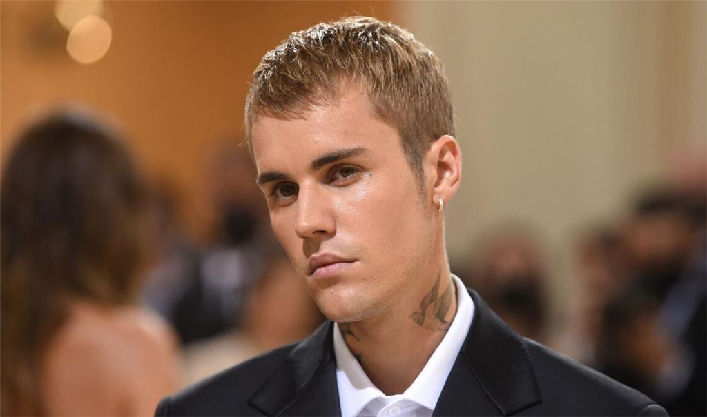 Popsänger Justin Bieber hat zur Überraschung seiner Fans ein neues Album herausgebracht. (Archivbild)