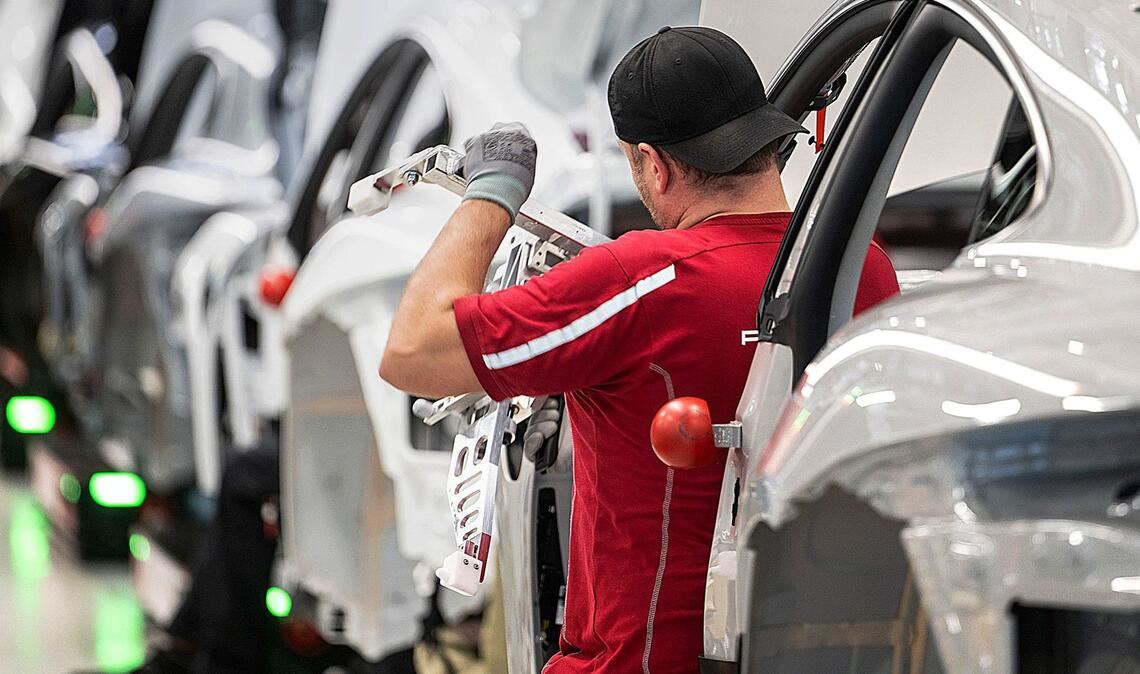 Porsche bietet den Mitarbeitern – wie viele Arbeitgeber – die Möglichkeit des steuerbegünstigten Fahrradleasing. Für einen Teil der Beschäftigten geht die Rechnung dieses Jahr aber nicht auf.