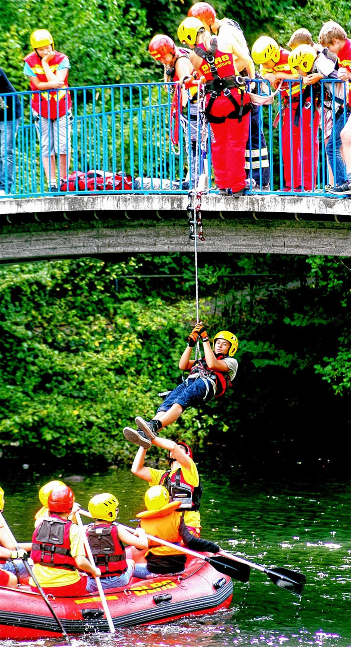 Jugend seilt sich ab