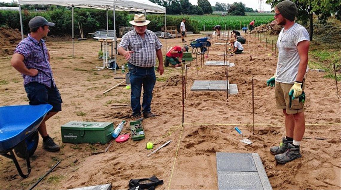 Künftige Landschaftsgärtner absolvieren Testlauf
