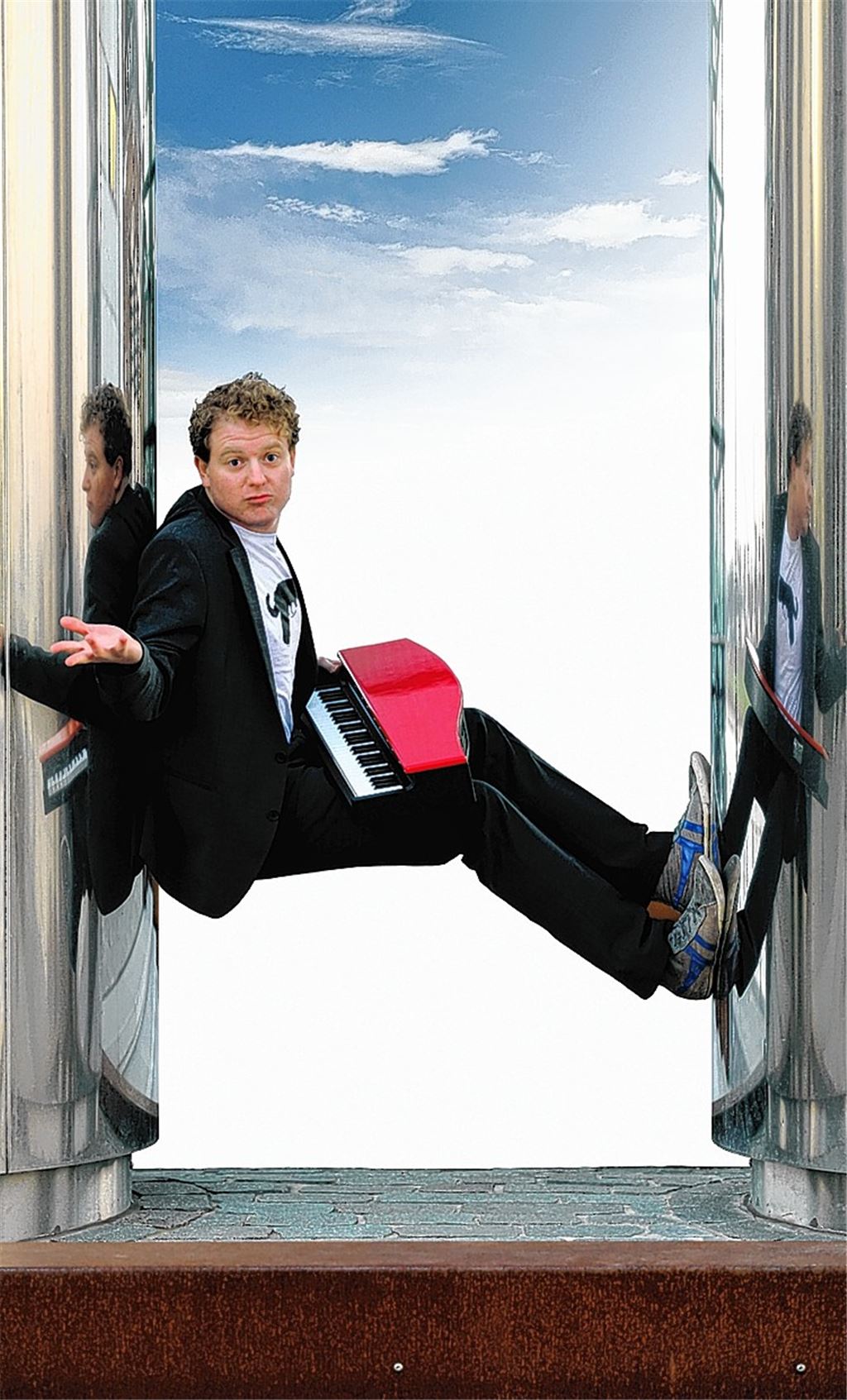 Preisgekrönter Kabarettist.