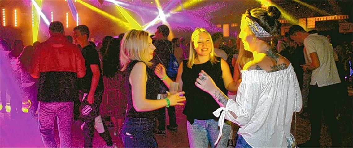 Premiere: Erstmals waren im vergangenen Jahr die Enztalsporthalle und das benachbarte Freigelände Schauplatz des Fest20zehn.Archivfoto: Stahlfeld