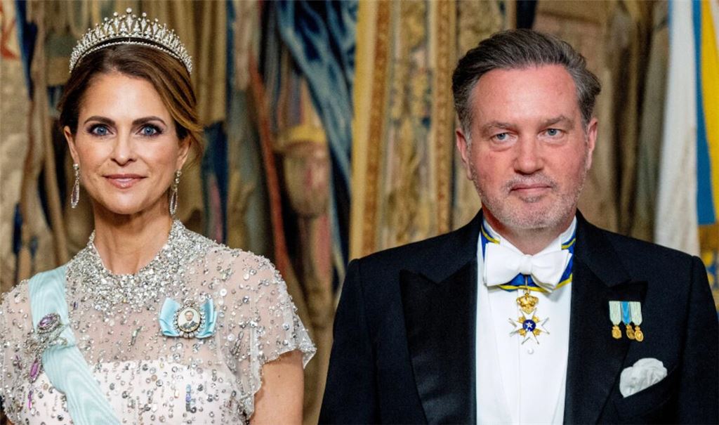 Prinzessin Madeleine und Chris O’Neill bei ihrer Ankunft zum Galadinner im Königspalast anlässlich der Feierlichkeiten zum 80. Geburtstag von König Carl Gustaf in Stockholm im April 2026.