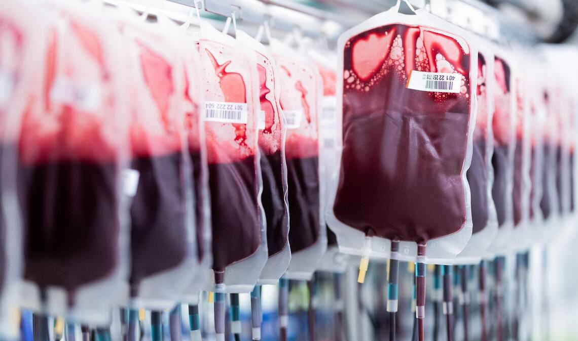 Pro Tag werden in Deutschland rund 15.000 Blutkonserven benötigt.