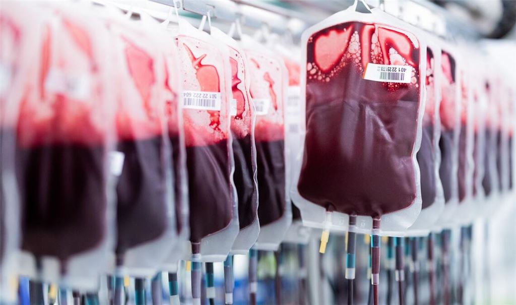 Pro Tag werden in Deutschland rund 15.000 Blutkonserven benötigt.