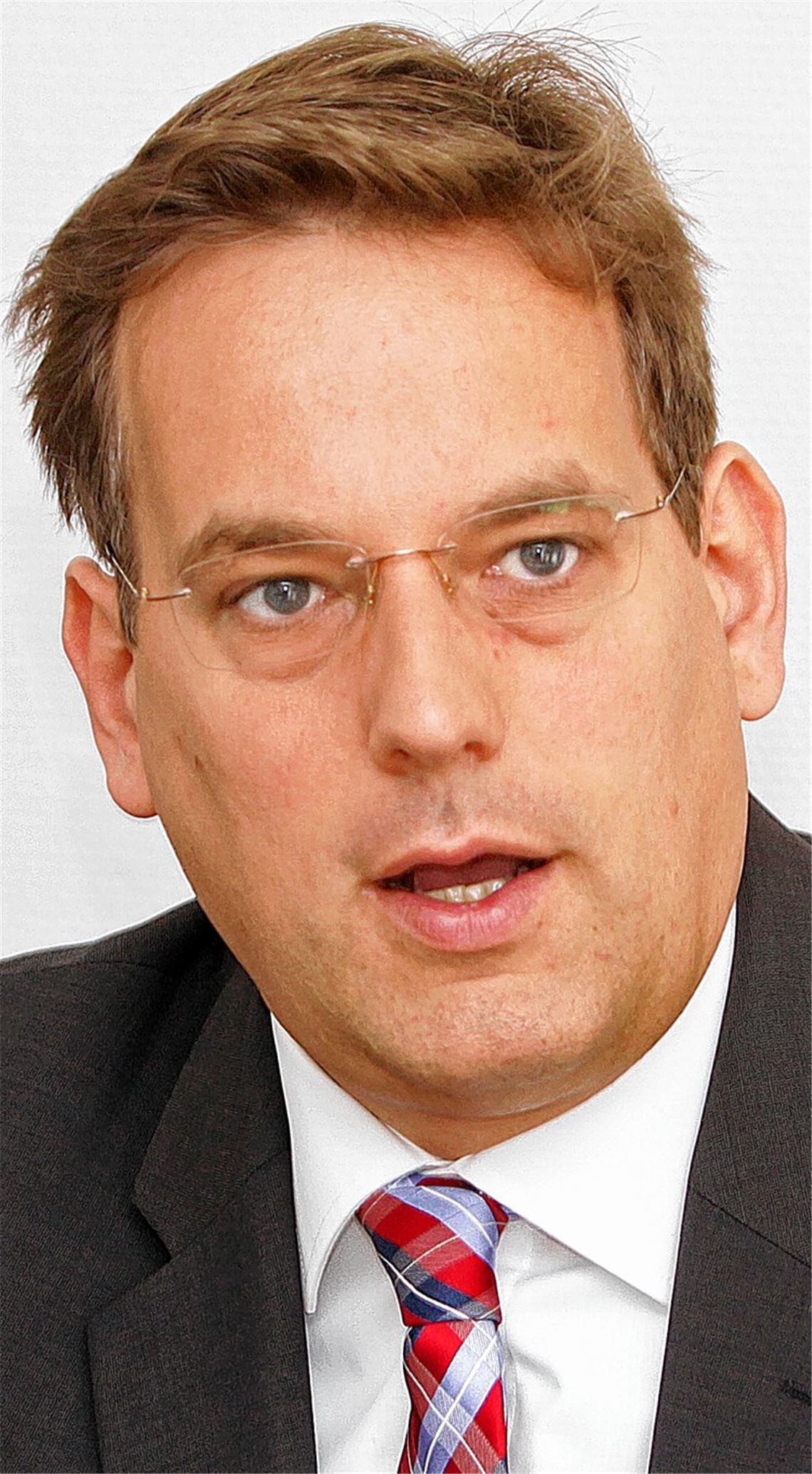 Prof. Dr. Erik Schweickert: „Leistung soll sich lohnen und nicht wegbesteuert werden. Foto: Sadler