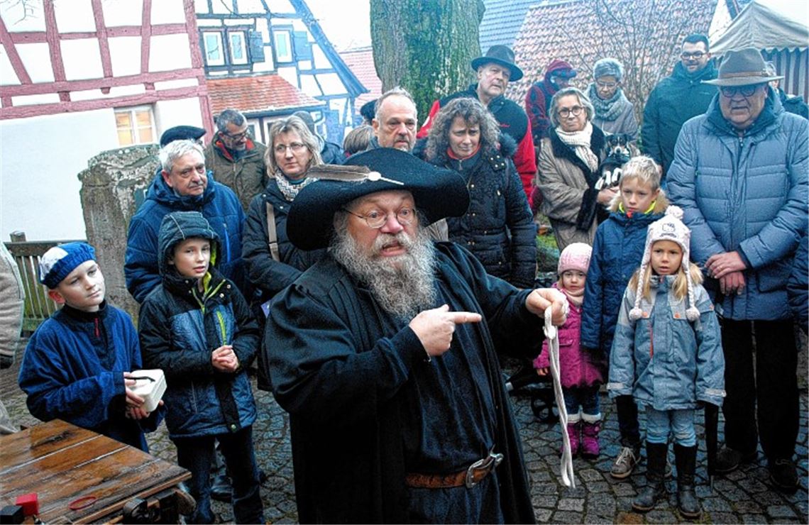 Mittelalterliches Flair und ein Magier