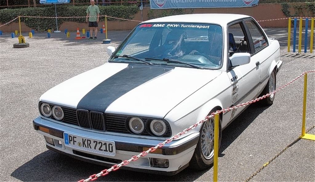 Ralf Kessler vom RKV Lomersheim wendet im Gatter. Foto: Appich