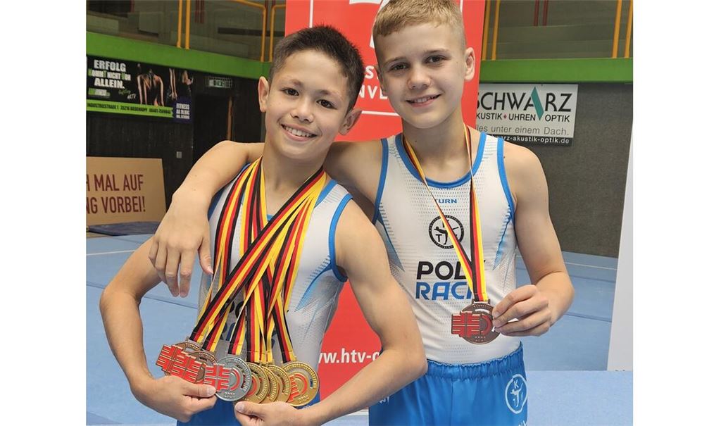 Raphael Wolfinger und Ben Ahrendt mit ihren Medaillen.. Foto: privat