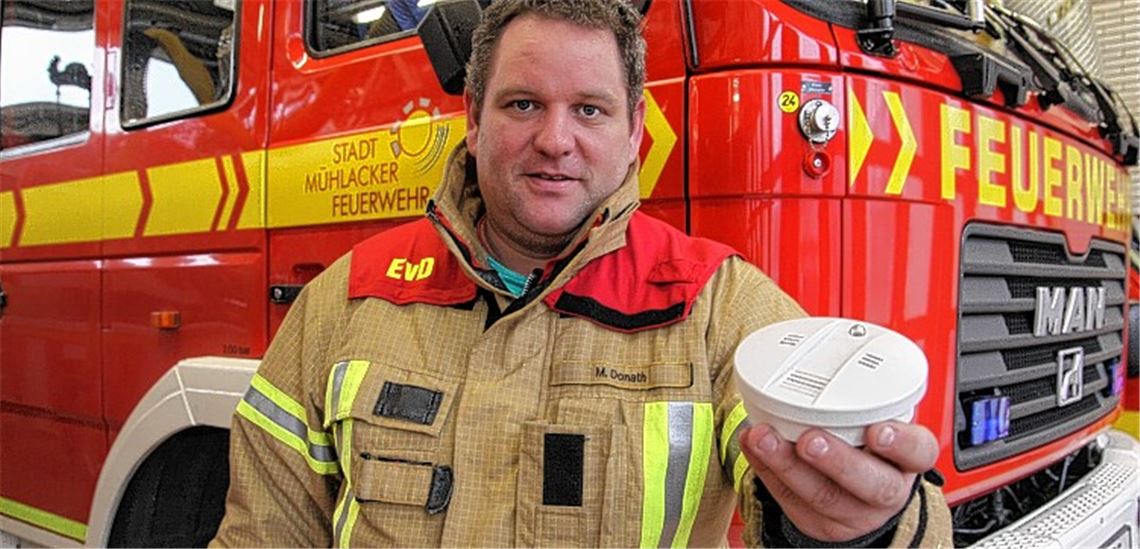 Rauchmelder in Wohnhäusern müssten nach Meinung von Matthias Donath, Abteilungskommandant der Feuerwehr Mühlacker, längst Pflicht sein. 
