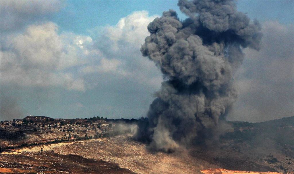 Rauchschwaden nach einem früheren Angriff Israels im Bereich der südlibanesischen Stadt Nabatieh. (Archivbild)