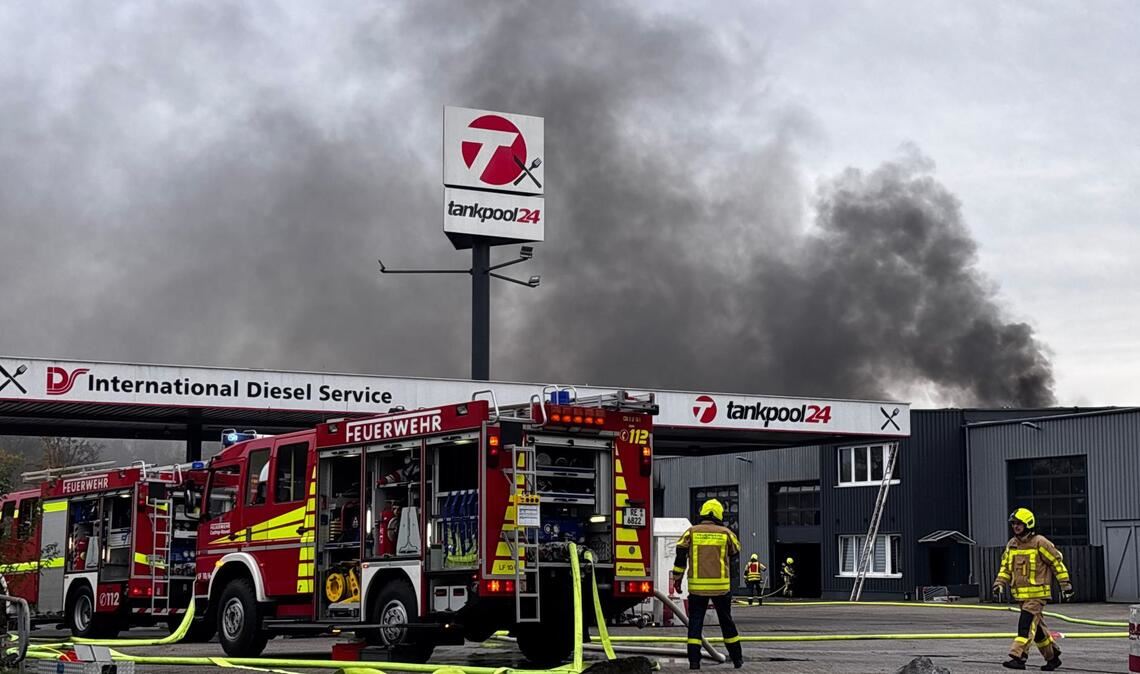 Rauchwolke über Castrop-Rauxel