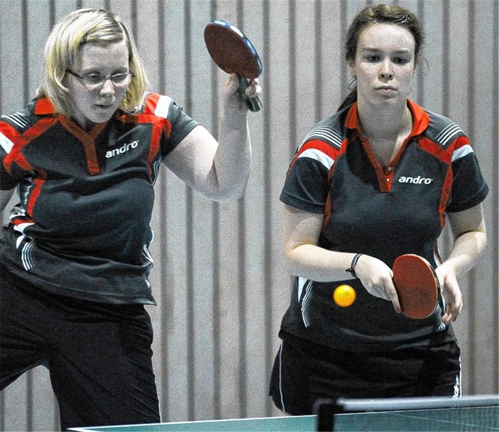 Rebecca Sommer (re.) und Katharina Strobel bilden derzeit das zweite Lomersheim Damendoppel.