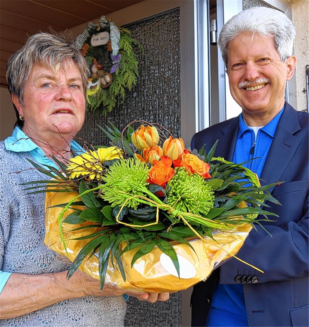 Blumen freuen treue Leserin aus Dürrmenz