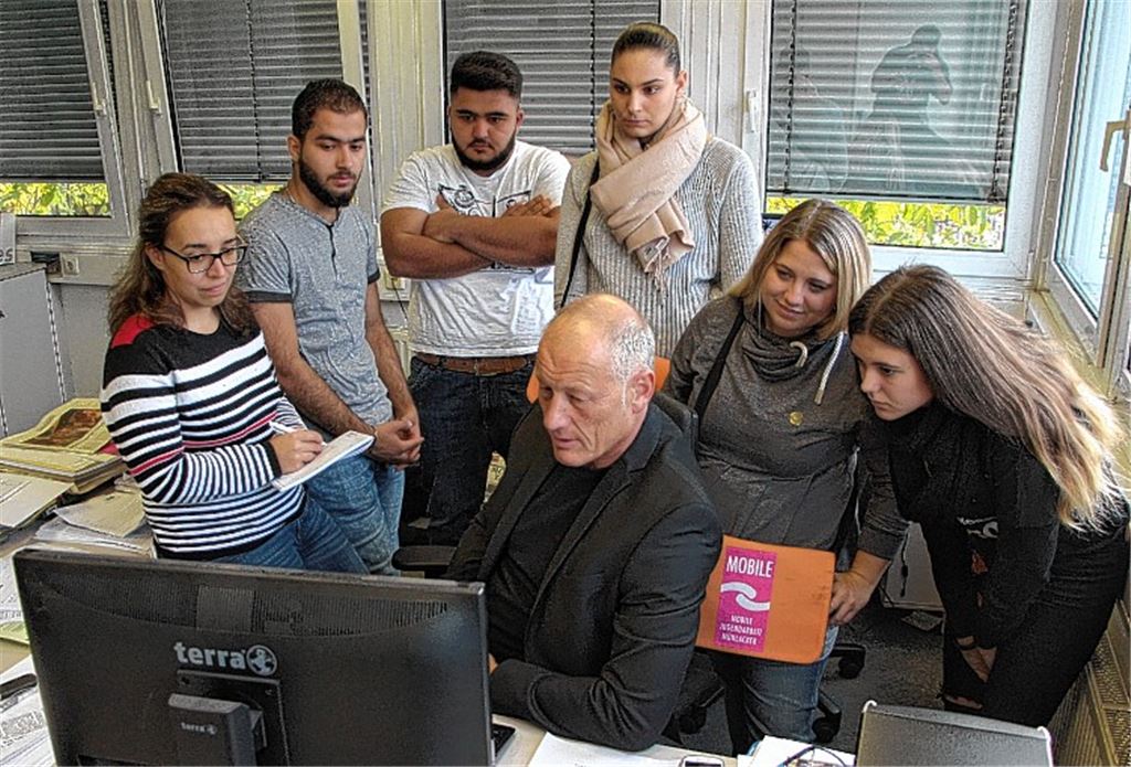 Jugendliche werden zu Zeitungsmachern