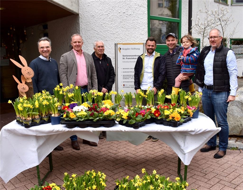 Regionalleiter Markus Schellinger (von links), Gert Meier (Präsident Rotary Club), Bruno Kirschbaum, Sebastian Gerst, Jochen Sämann und Christian Fuchs.Foto: privat
