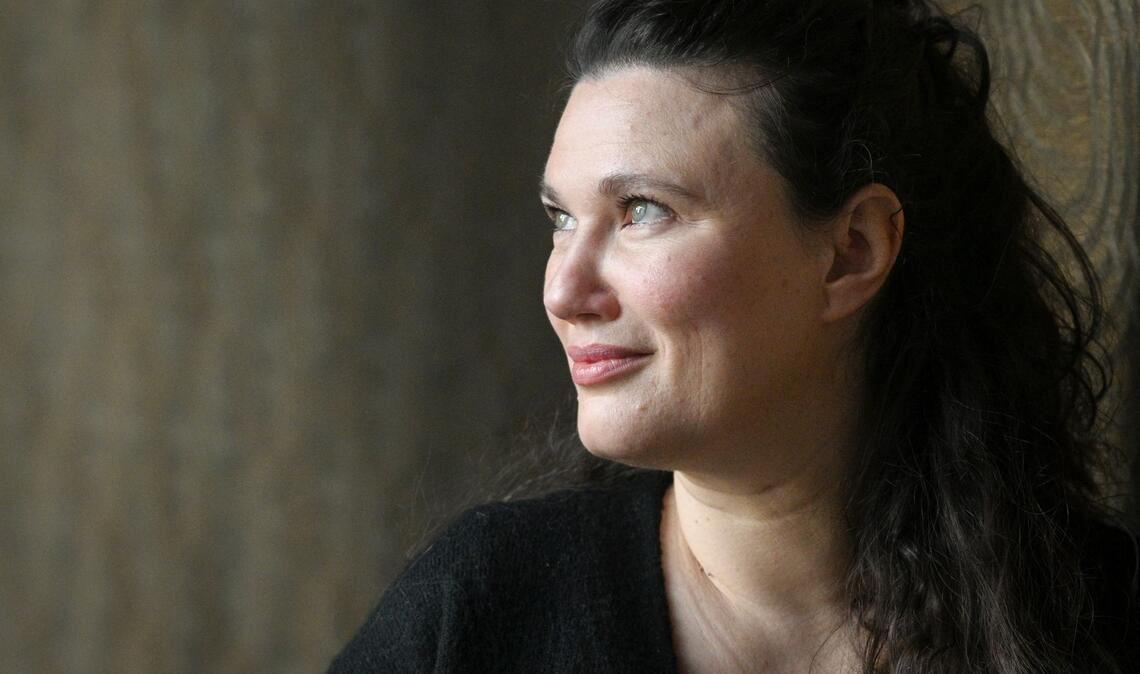 Regisseurin Mascha Schilinski hat Chancen mit "In die Sonne schauen". (Archivbild)