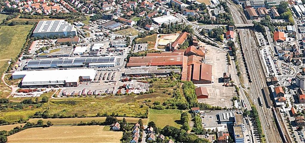 Riesiges Potenzial: Das 18 Hektar große Gelände des ehemaligen Ziegelwerks bietet der Stadt ungeahnte Möglichkeiten, die im Rahmen eines Wettbewerbs ausgelotet werden sollen.Archivfoto: Franz