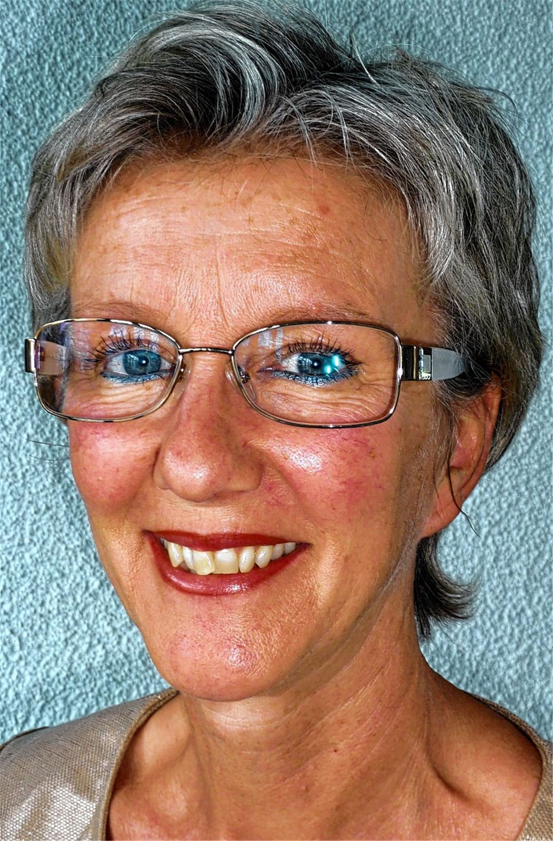 Rita Schray von der Stadtverwaltung koordiniert gemeinsam mit Annette Kusche und Christine Gau die Quartiersuche