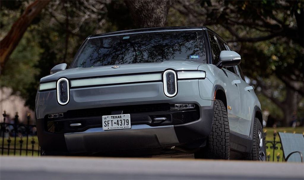 Rivian fordert mit seinen Fahrzeugen Tesla in den USA heraus. (Archivbild)