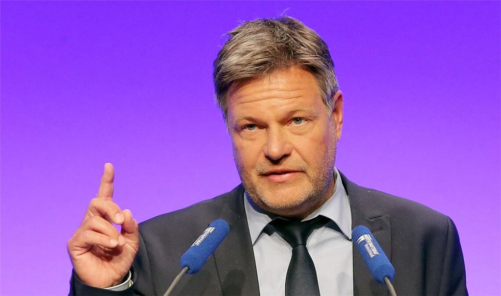 Robert Habeck (Bündnis 90/Die Grünen), Bundesminister für Wirtschaft und Klimaschutz, wirft der FDP "Wortbruch" vor.