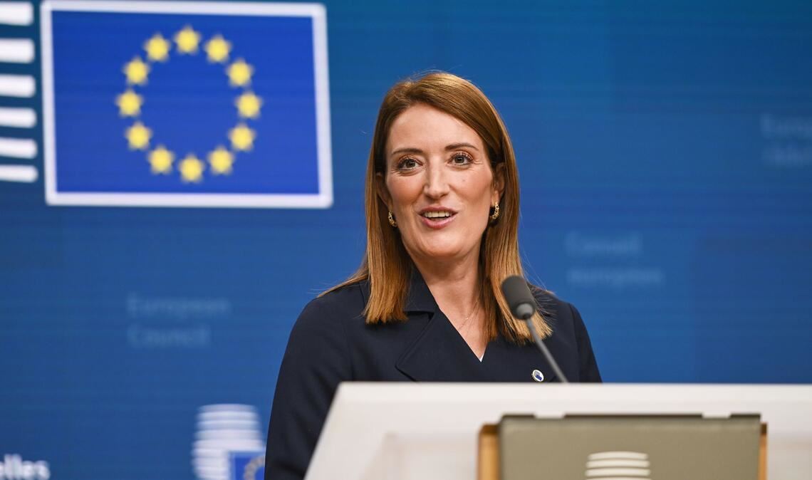 Roberta Metsola sieht den Weg frei für die weitere Arbeit am Handelsabkommen. (Archivbild)