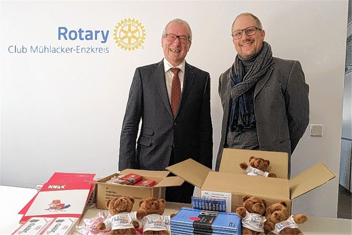 Rotarier helfen Kindern in Uganda