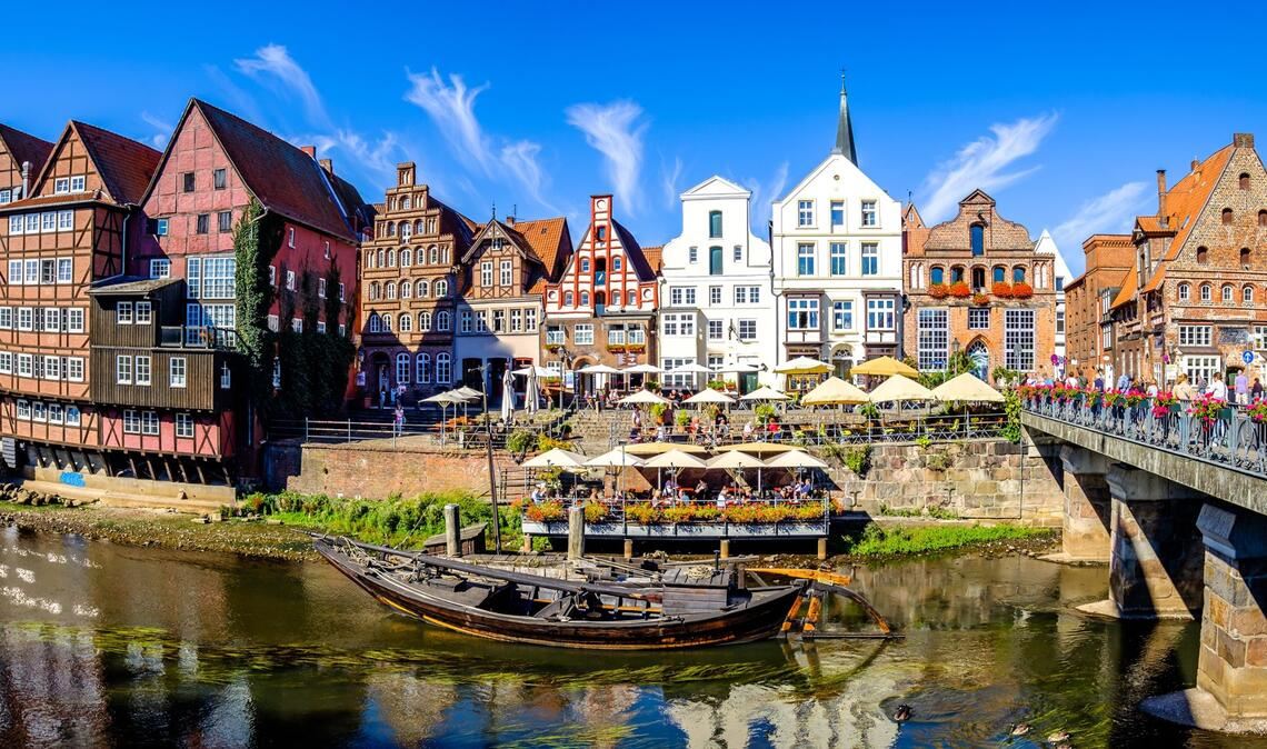 Wann geht die Serie weiter? „Rote Rosen“ wird in und um Lüneburg herum gedreht.