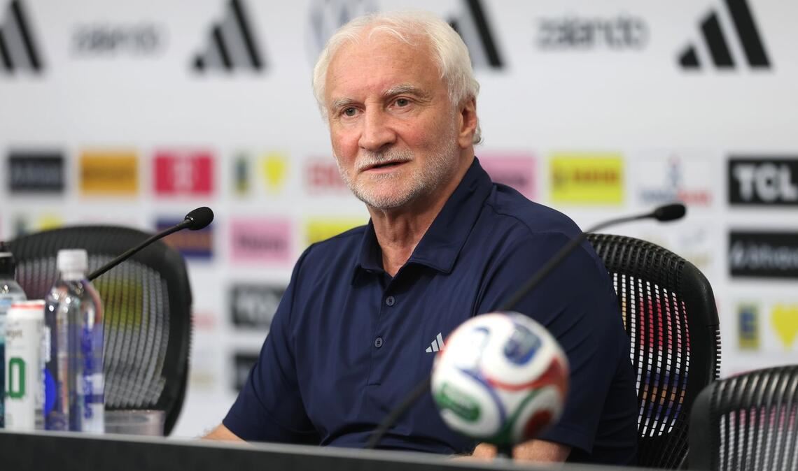 Rudi Völler ist vor dem WM-Start optimistisch.