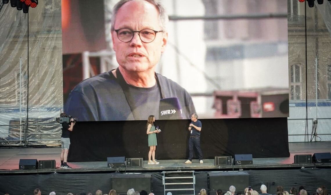 Rund 400.000 Euro Jahresgehalt: SWR-Intendant Kai Gniffke bei Sender-Festival in Stuttgart