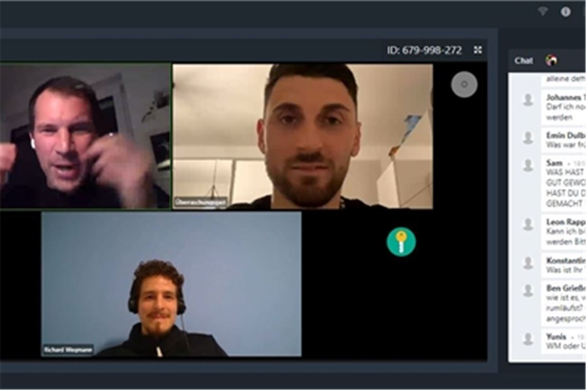 Vincenzo Grifo vom SC Freiburg beantwortet Fragen von Nachwuchs-Kickern SC-Profi Vincezo Grifo (re.) stellt sich live im Netz den Fragen von Jugendkickern.Foto: Screenshot