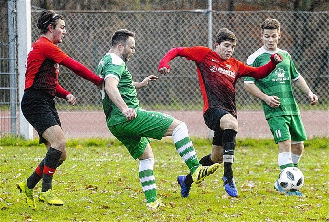 Irre Illinger Aufholjagd gelingt beinahe