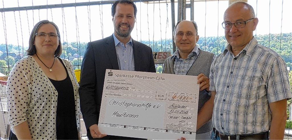 Sabine Leibbrandt (v.li.), Marc Seidel, Professor Rainer Blank und Karl Craiss.