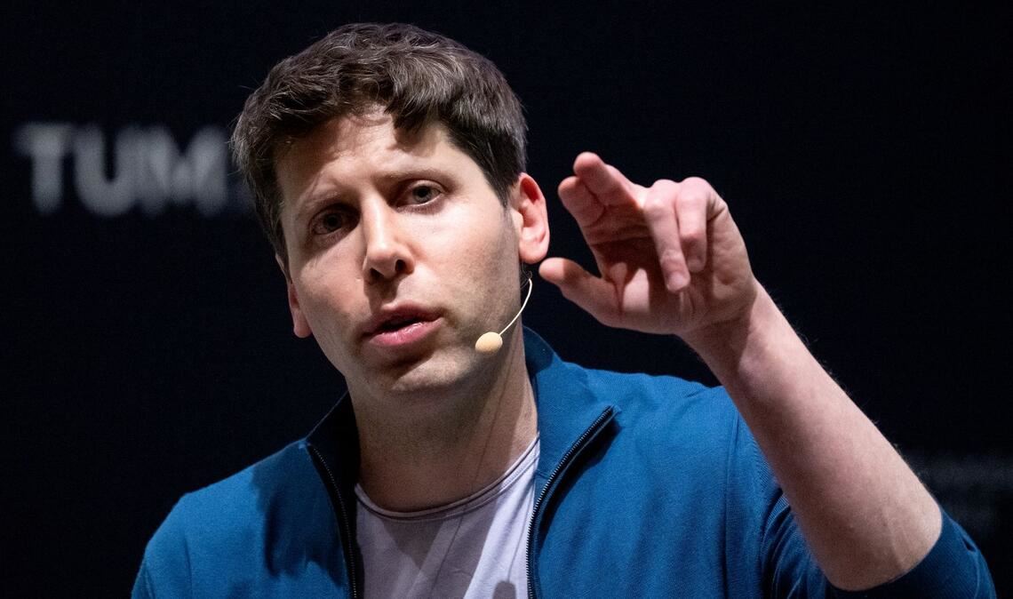 Sam Altman während einer Podiumsdiskussion an der Technischen Universität München.