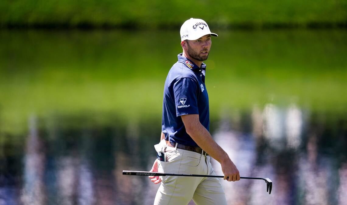 Sam Burns teilt sich die Führung mit Rory McIlroy.
