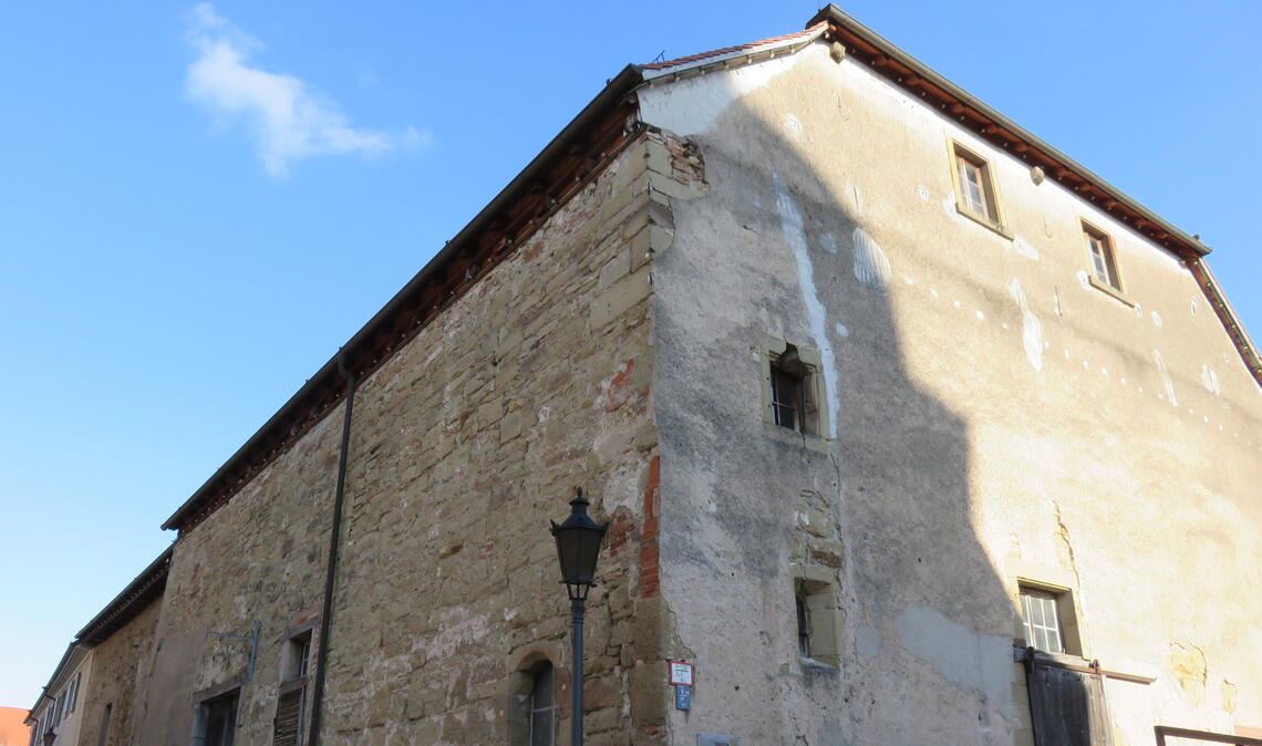 Sanierungsbedürftig: die alte Kelter in Knittlingen. Foto: Archiv