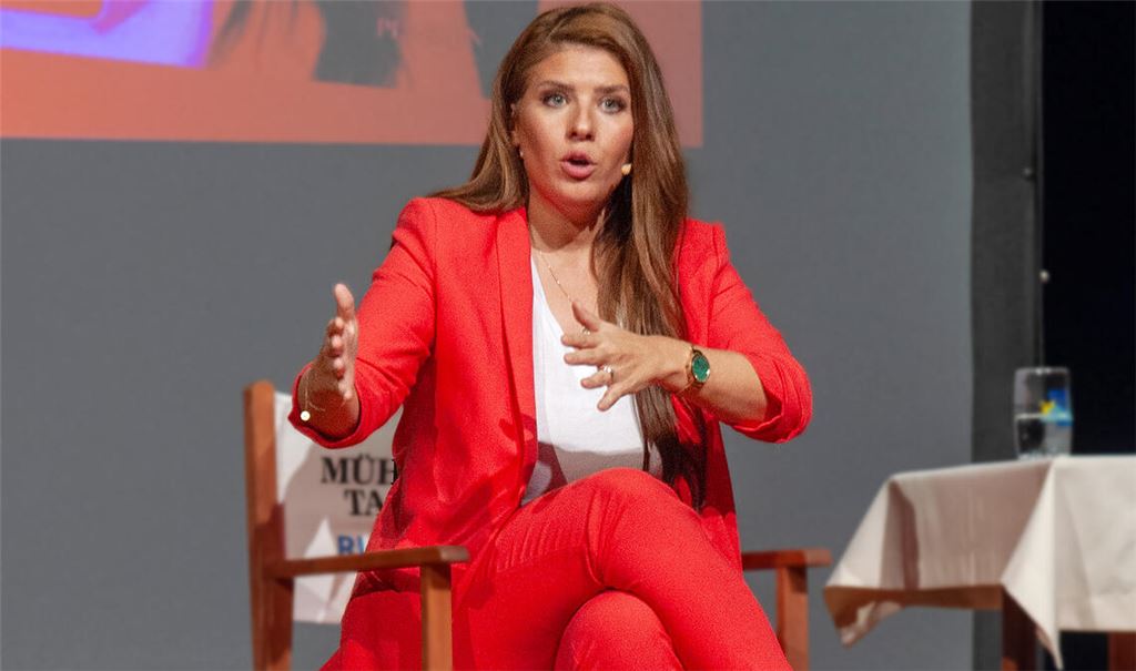 Sarna Röser will als Verbandschefin Veränderungen anstoßen, die ihrer Meinung nach dringend nötig sind, damit sich Unternehmertum in Deutschland auch in Zukunft noch lohnt, Freude macht und daddurch auch attraktiv für potenzielle Nachfolger ist. Fotos: Fotomoment