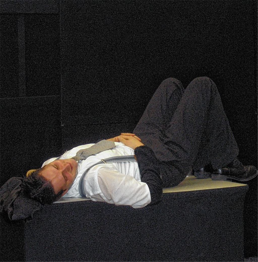 Schauspieler Robert Martin beleuchtet Aspekte aus Franz Kafkas unglücklichem Berufs- und Liebesleben.